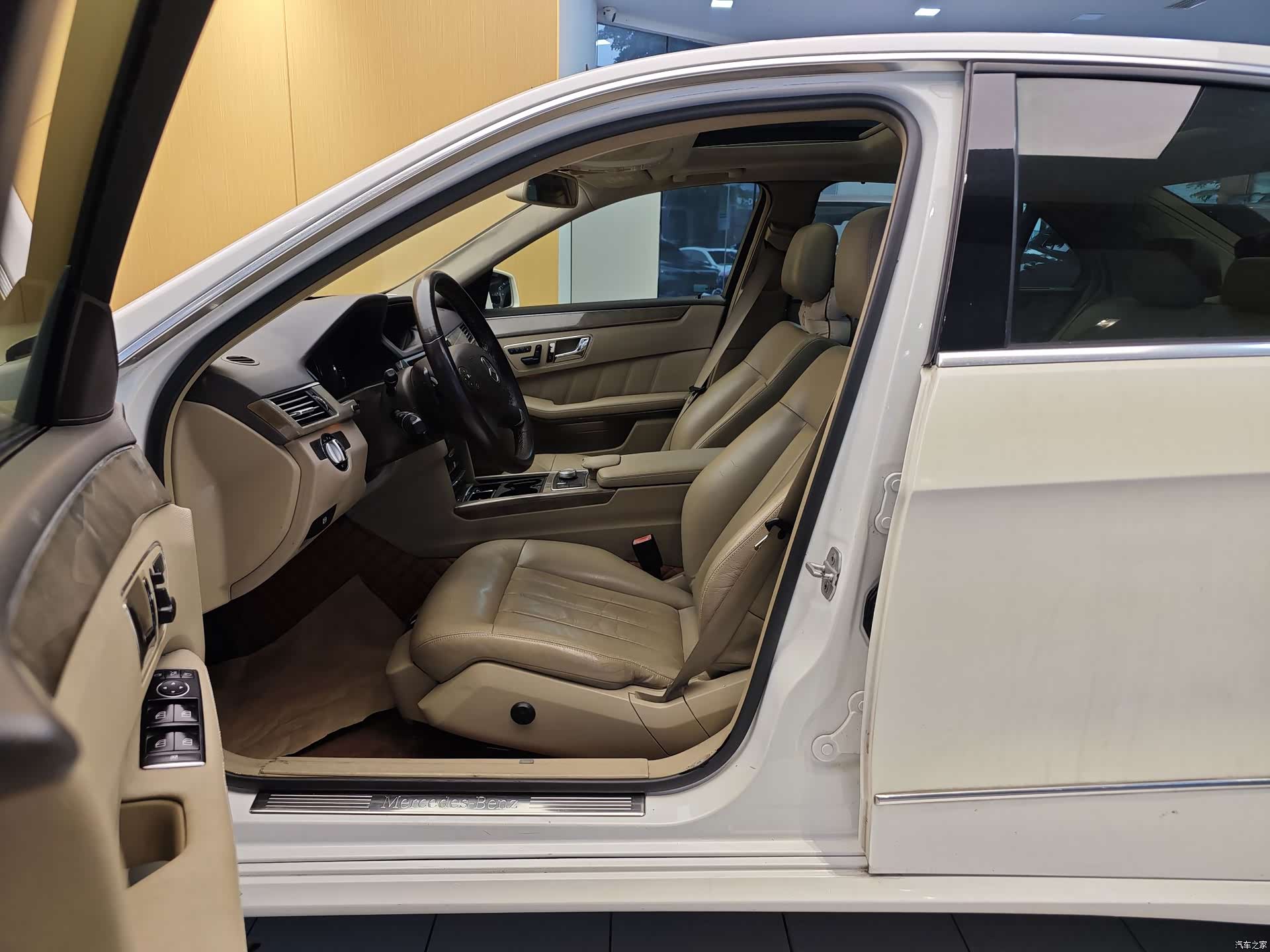 Mercedes-Benz E-Class, 2009 13