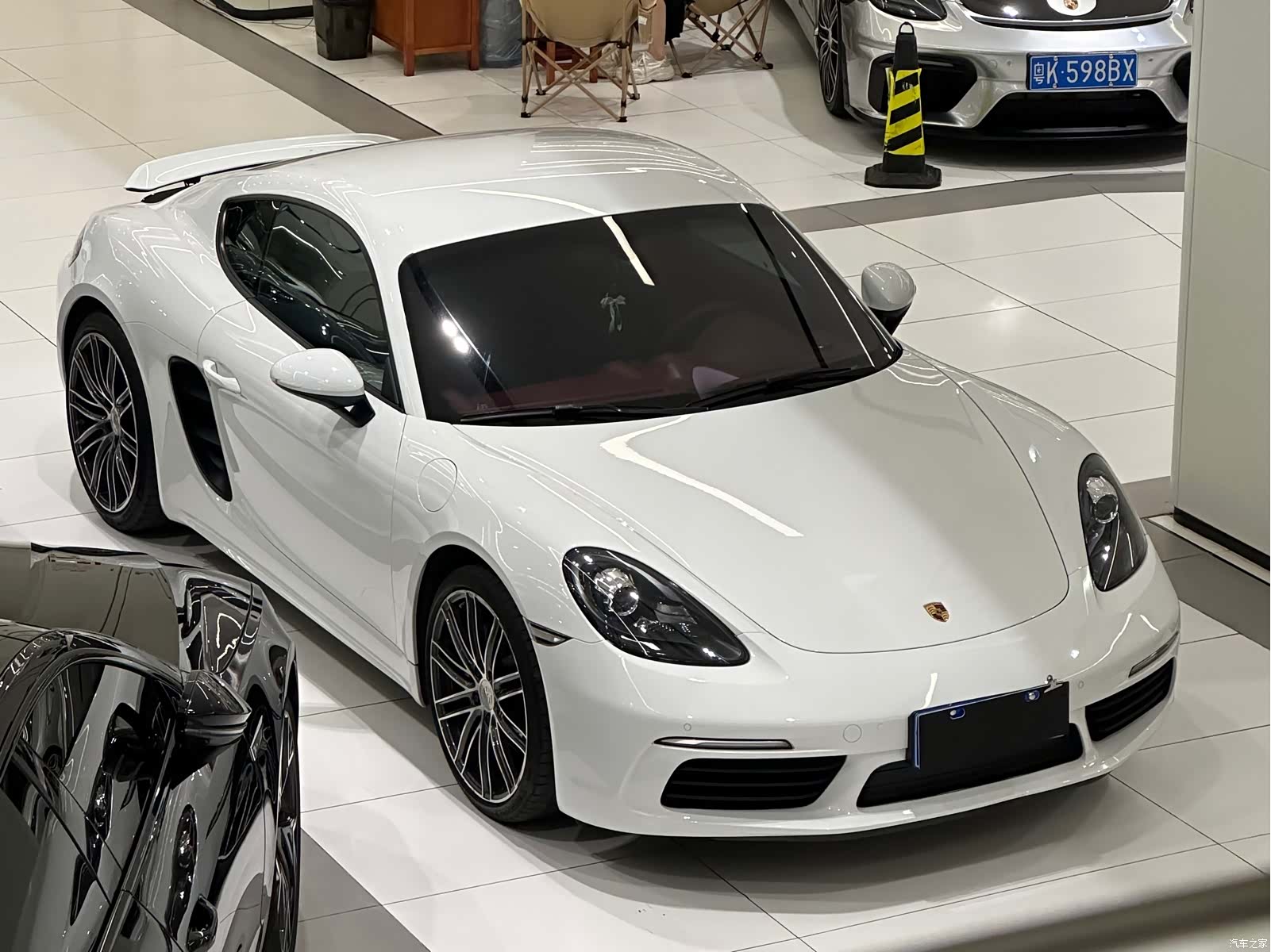 Porsche Cayman