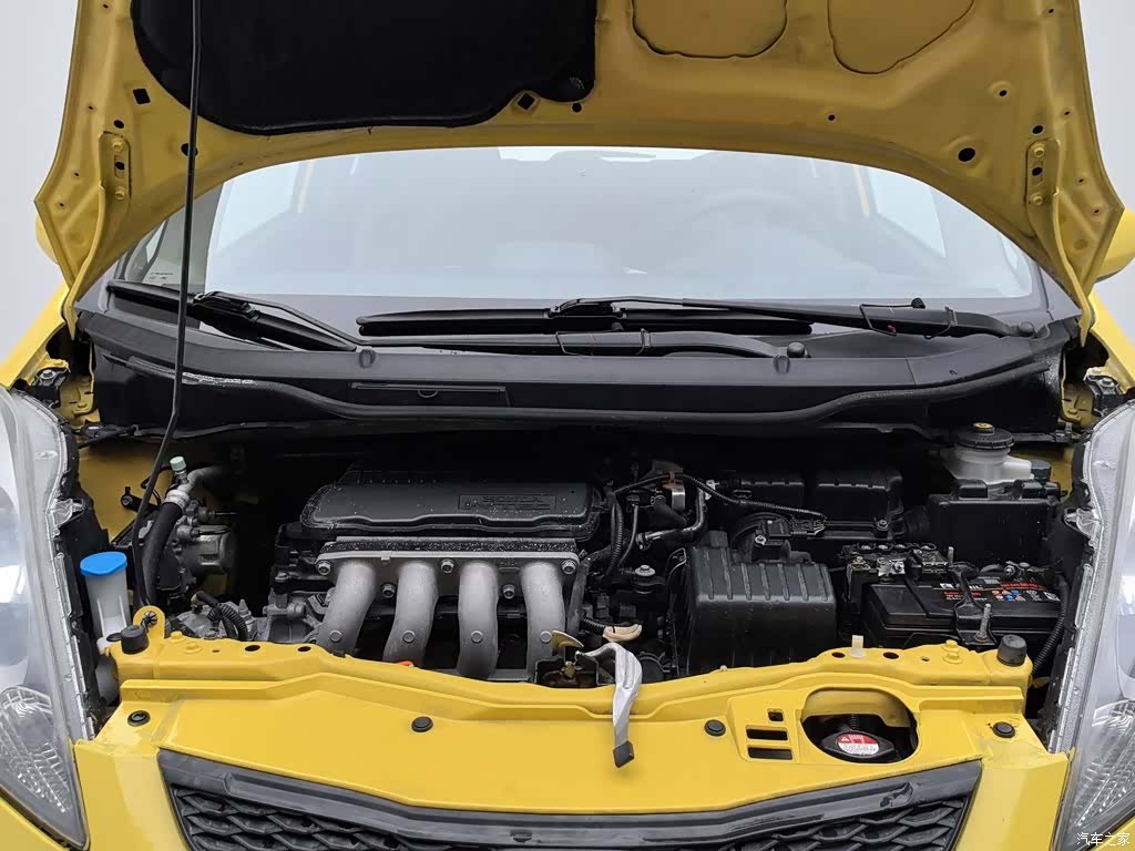 Honda Fit, 2009 6