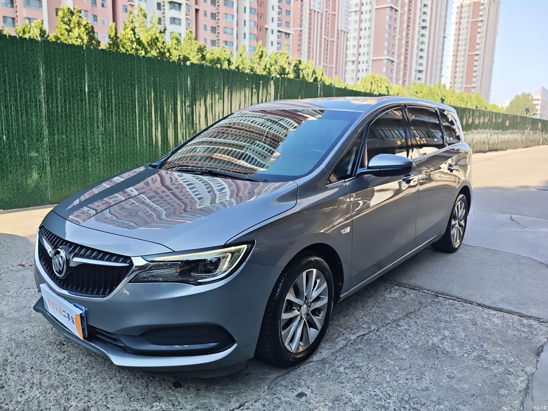 Buick GL6
