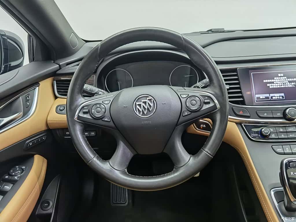 Buick LaCrosse, 2017 11