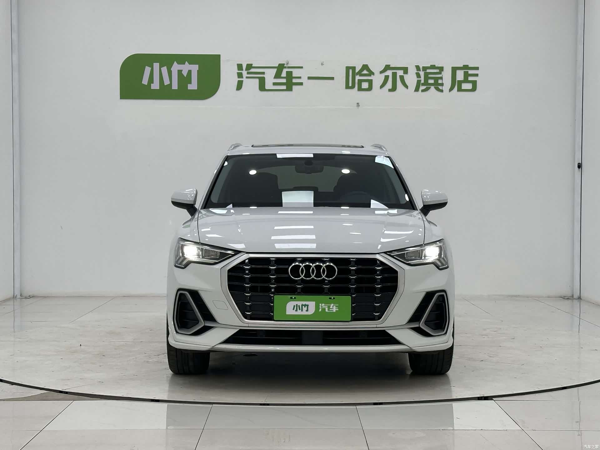 Audi Q3, 2022 2