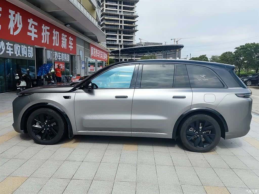 Li Auto L8, 2023 3