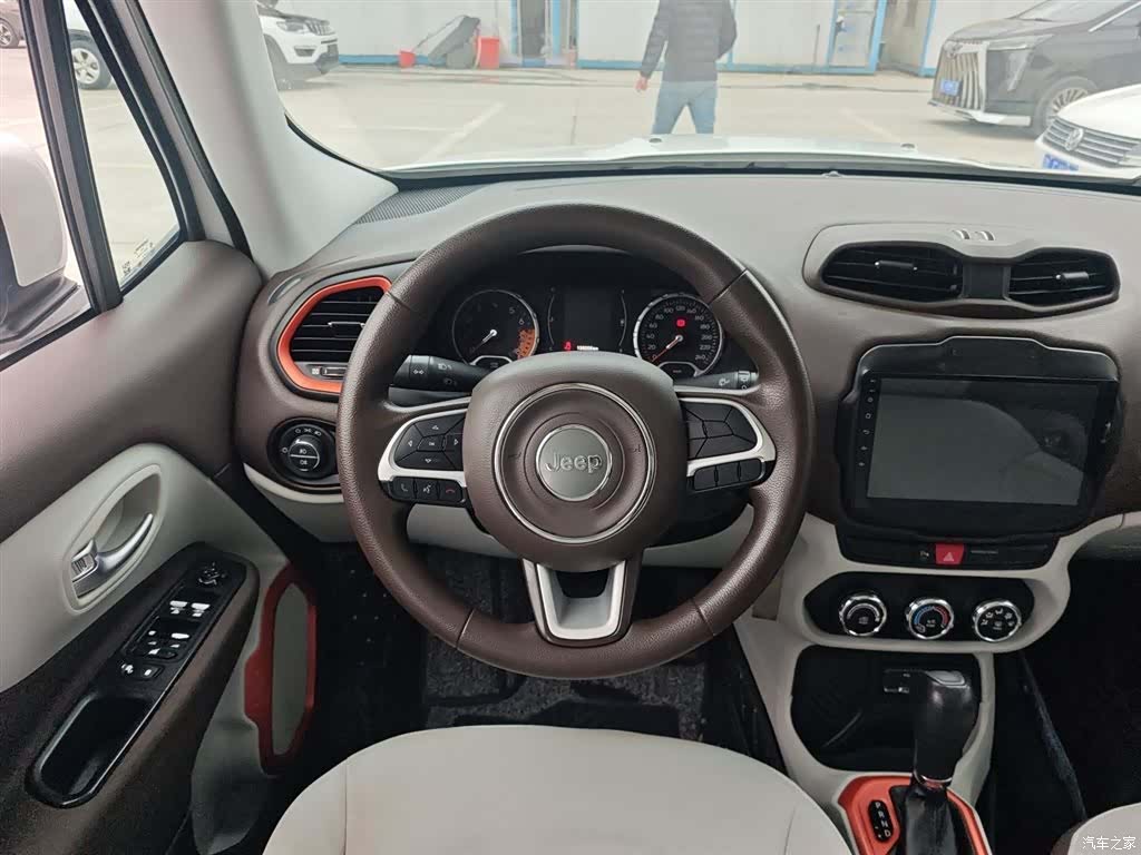Jeep Renegade, 2017 7