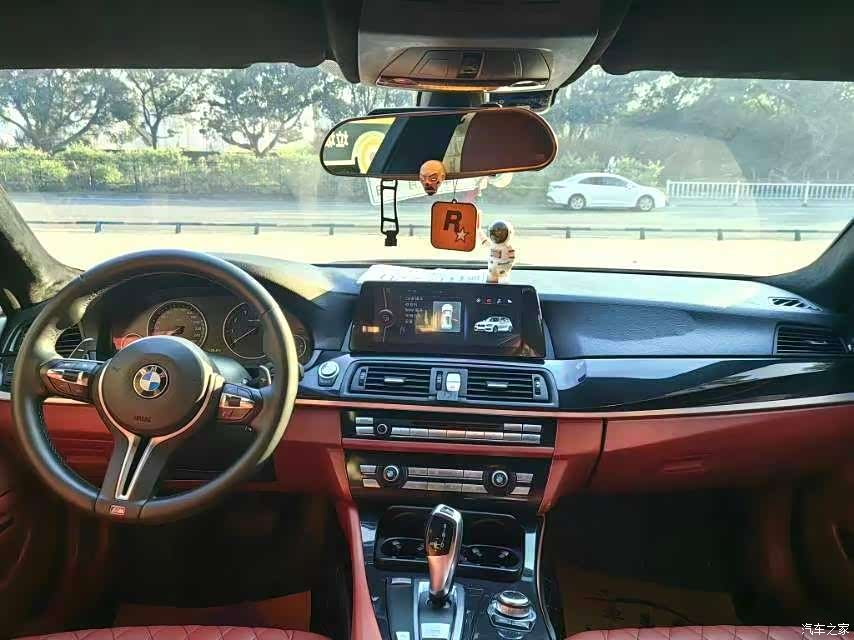 BMW 5 Series, 2011 3