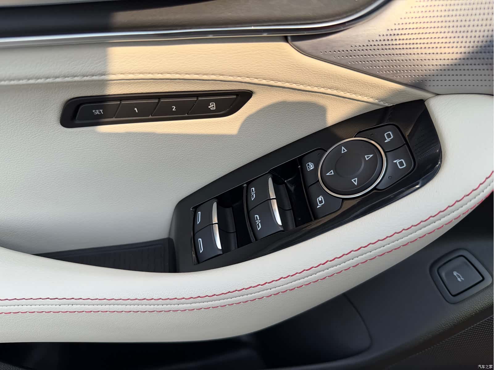 Cadillac CT5, 2023 16