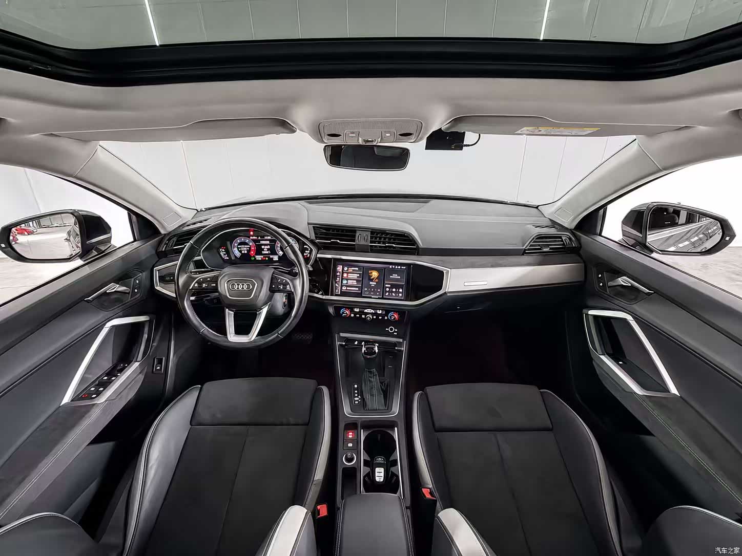 Audi Q3, 2022 13