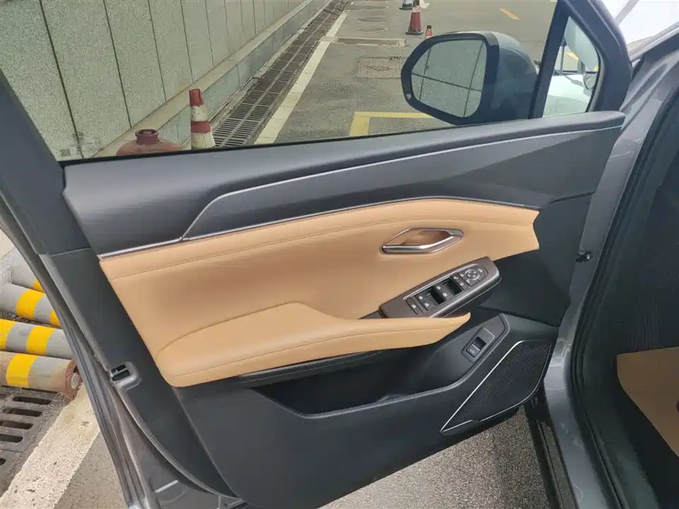 BYD Song L DM-i
