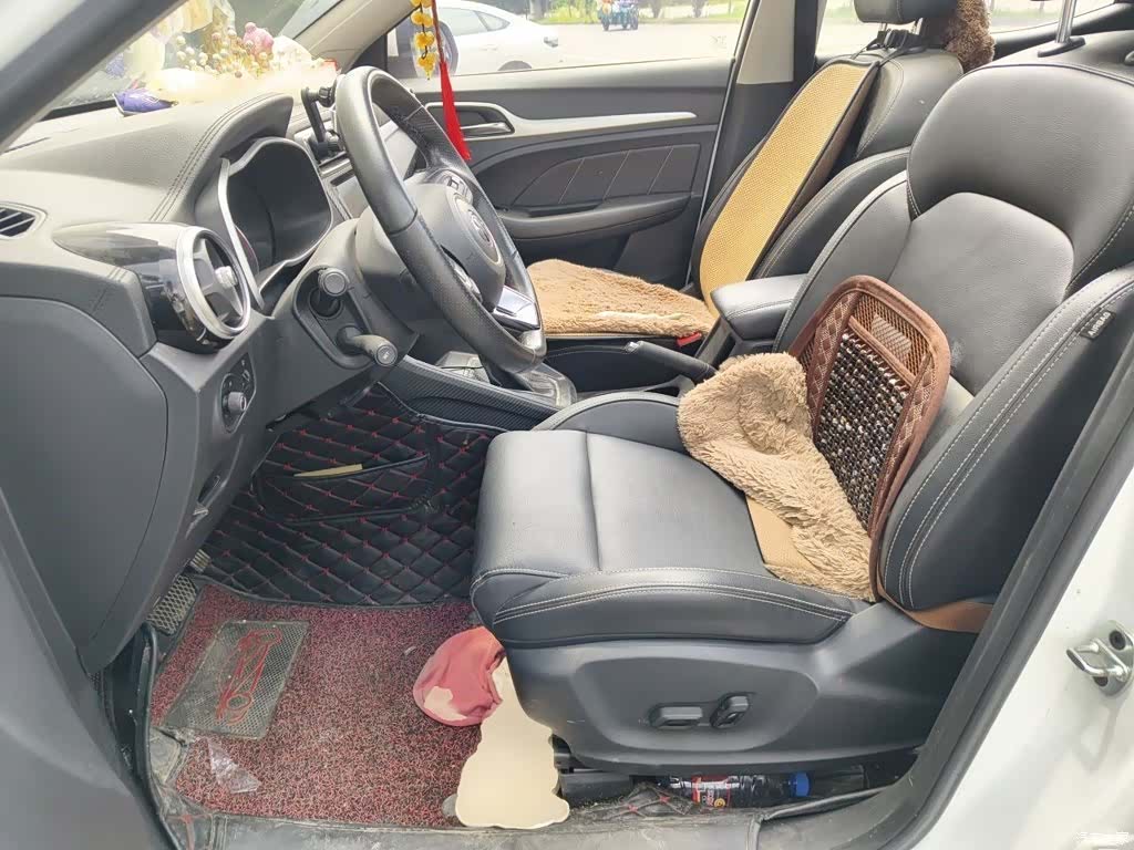 MG ZS, 2019 8