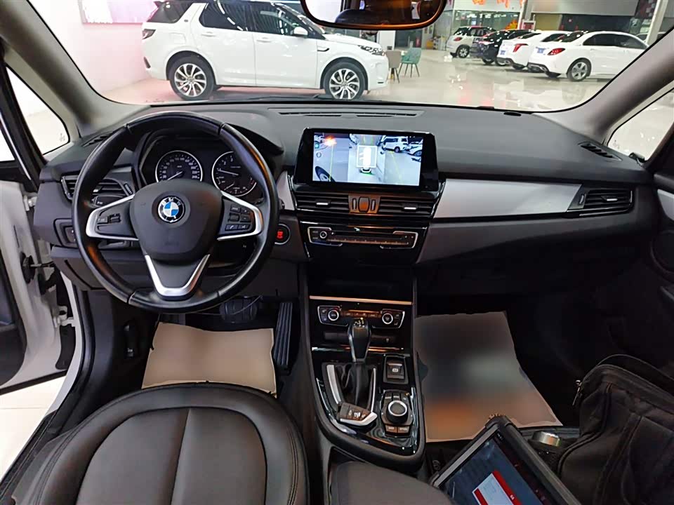 BMW 2 series station wagon