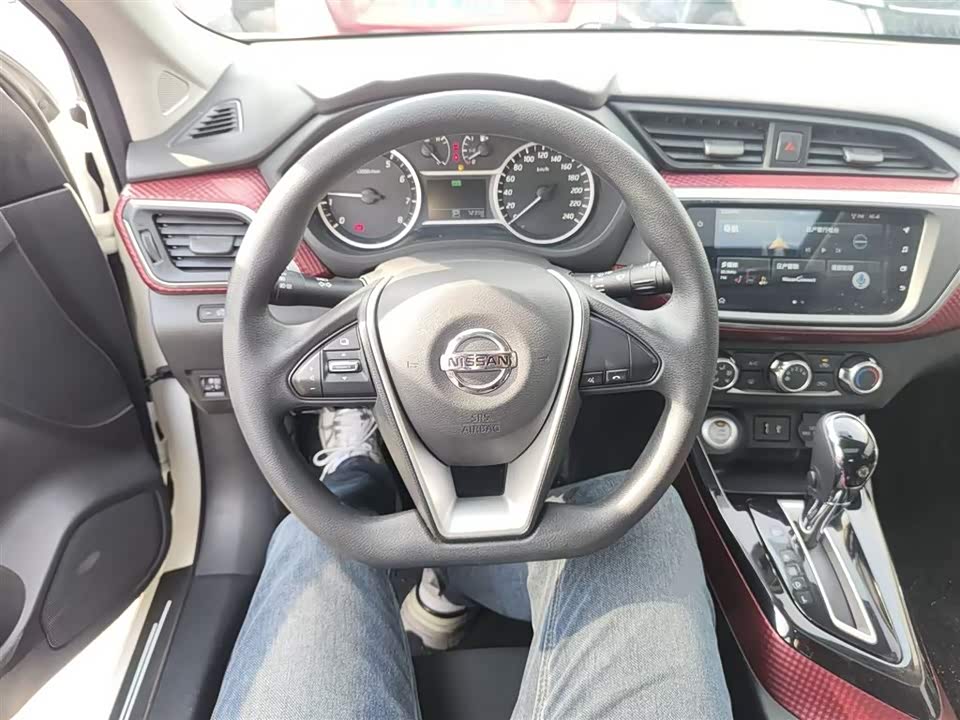 Nissan Bluebird