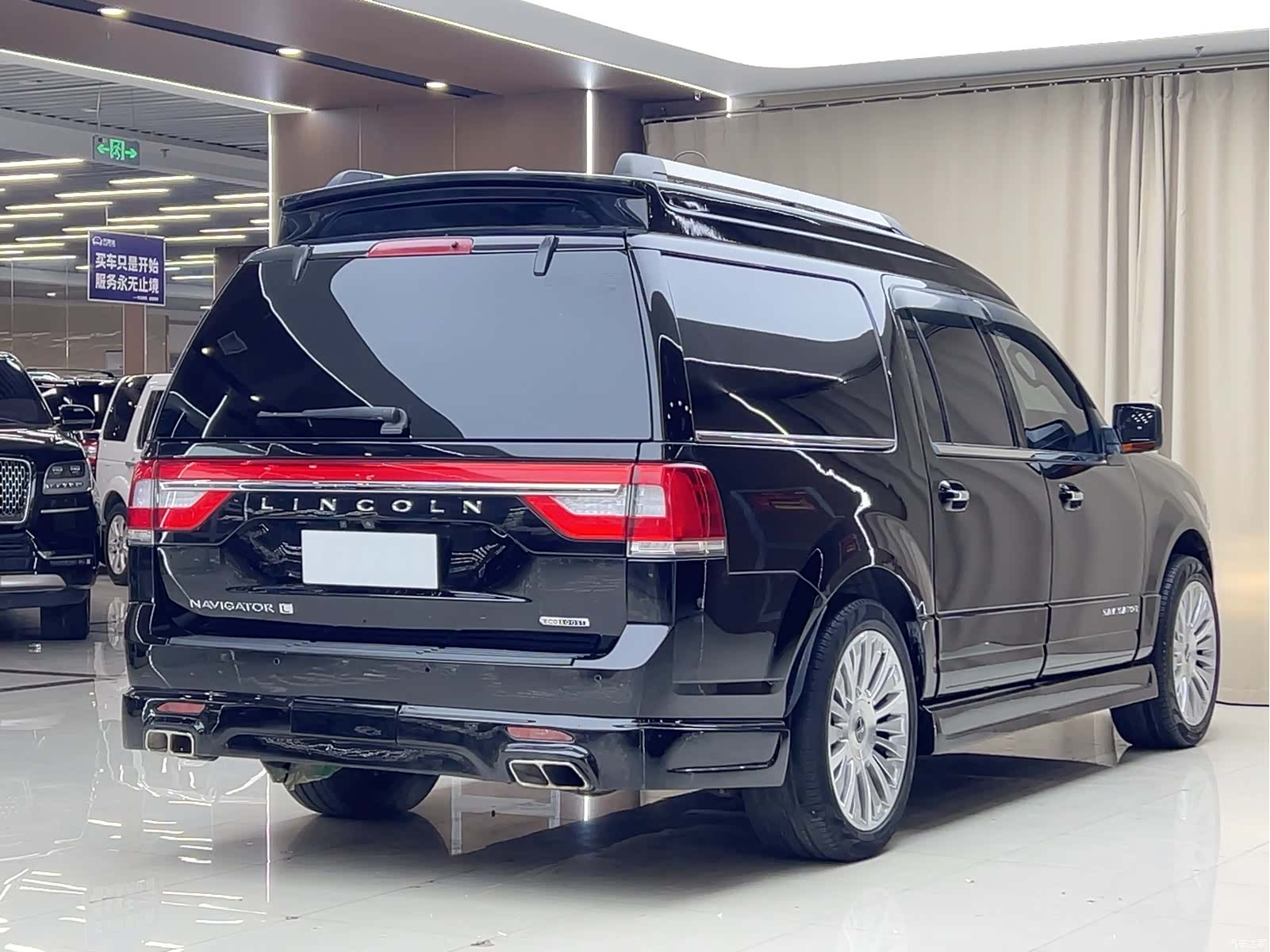 Lincoln Navigator, 2016 21