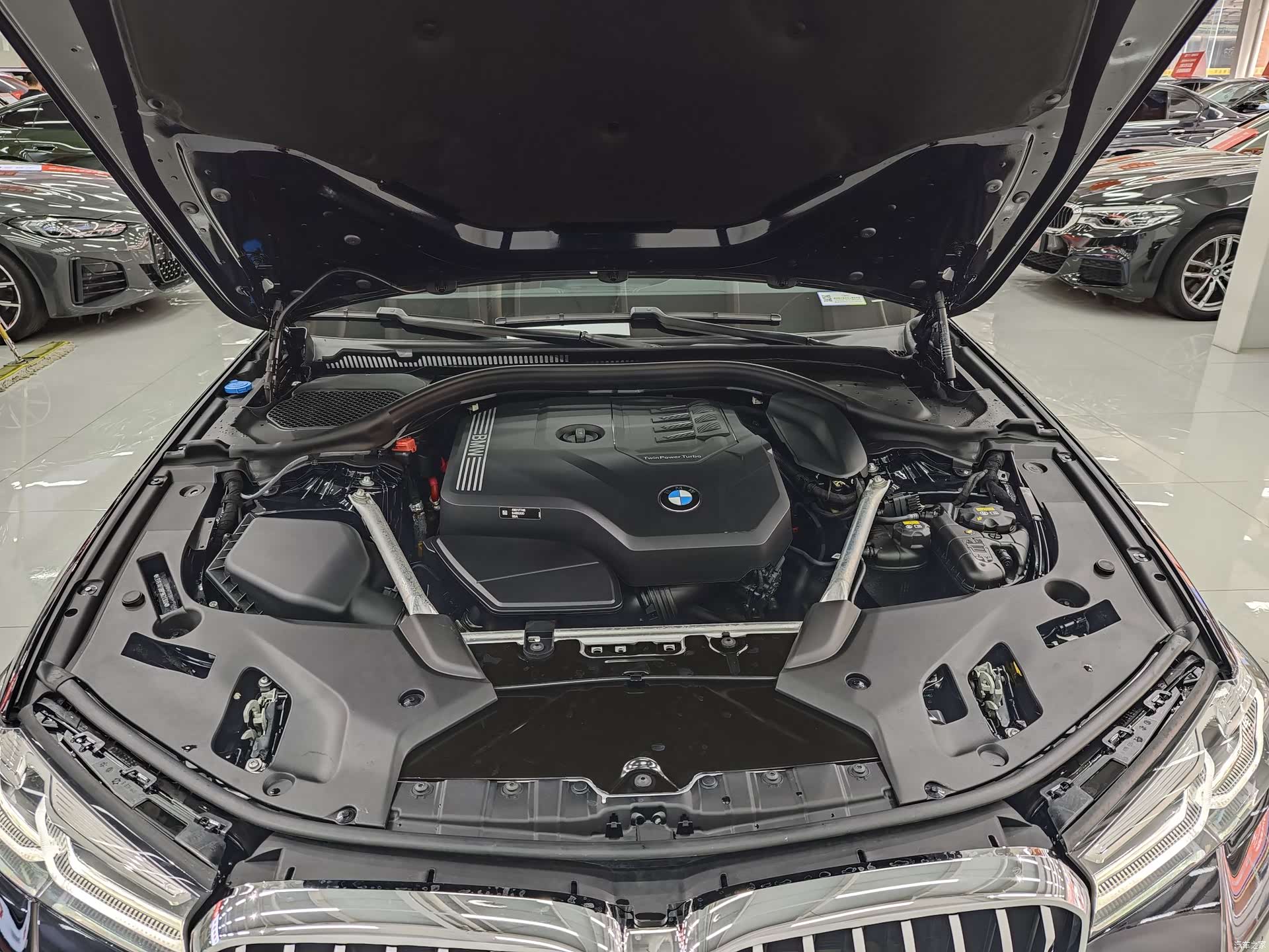BMW 5 Series, 2022 23