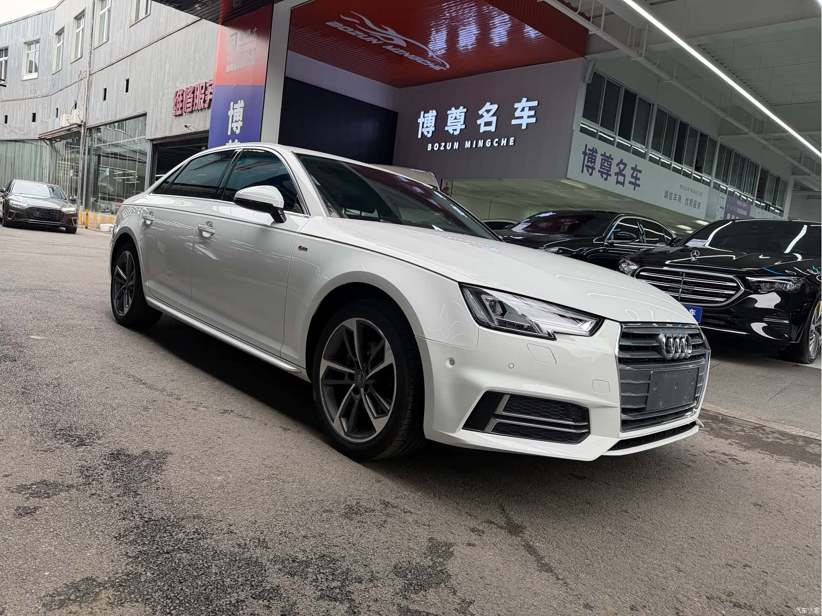 Audi A4L, 2018 3