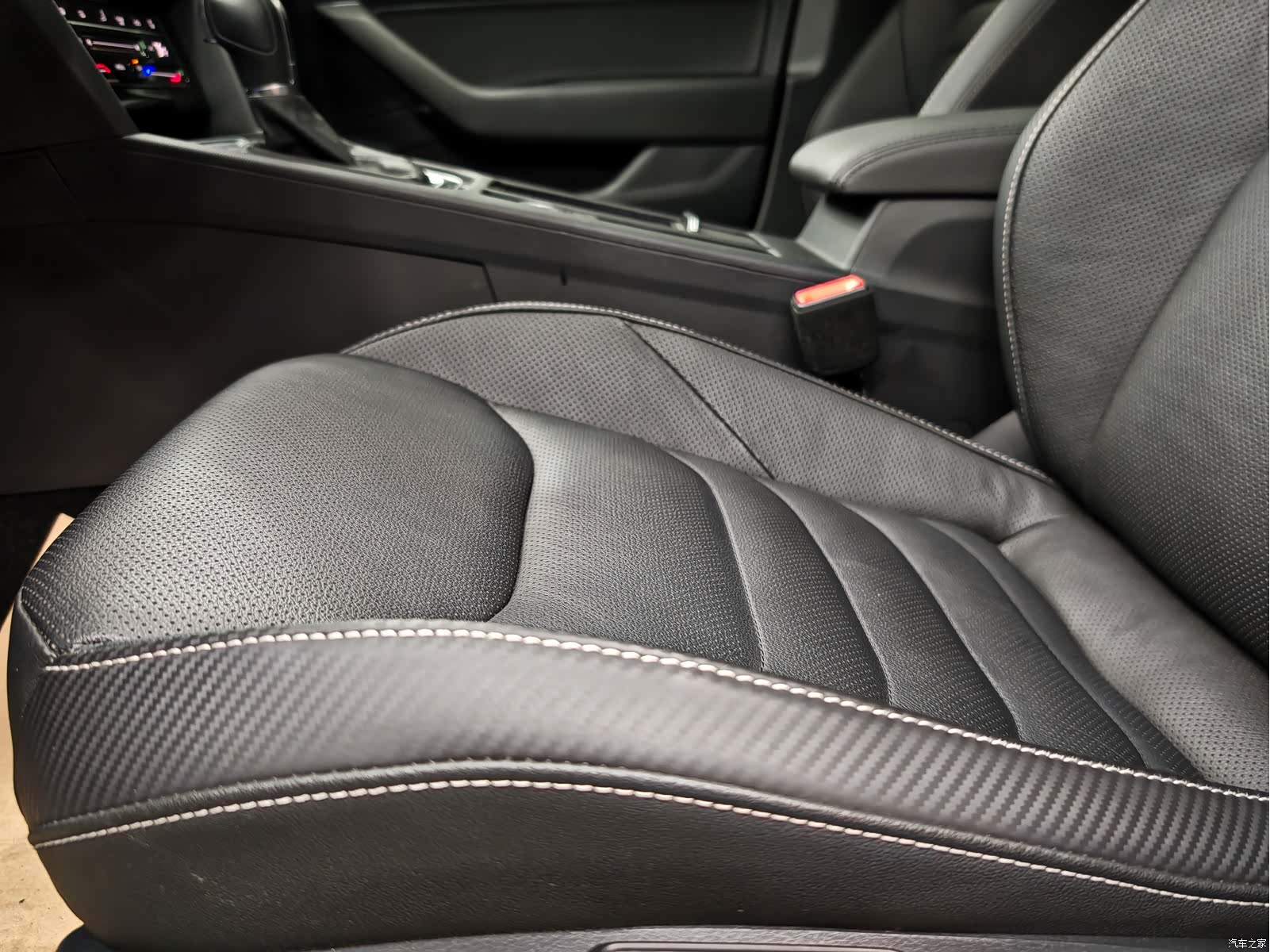 Volkswagen CC, 2020 18
