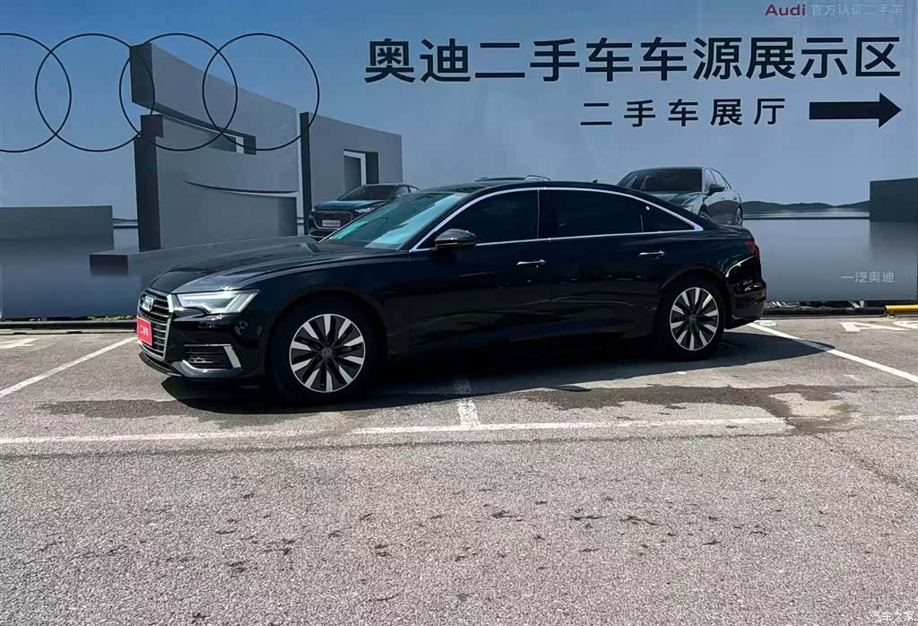 Audi A6L, 2021 все фото