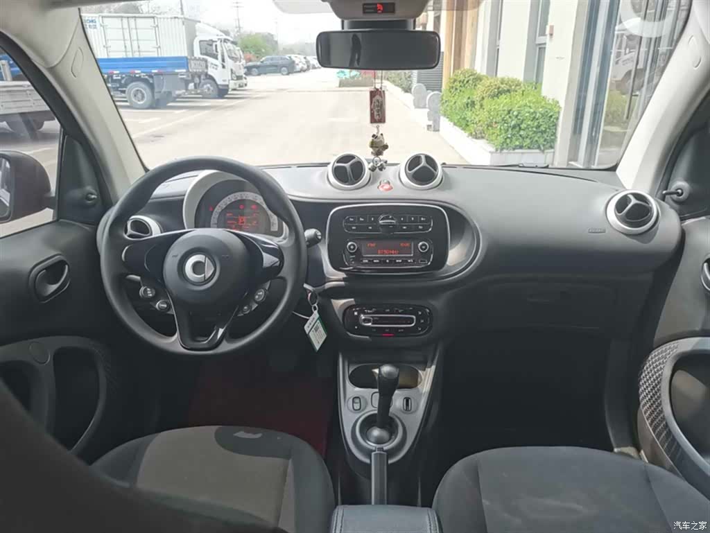 Smart Fortwo, 2017 12