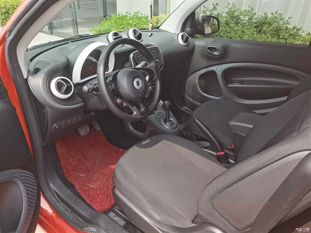 Smart Fortwo, 2017 14