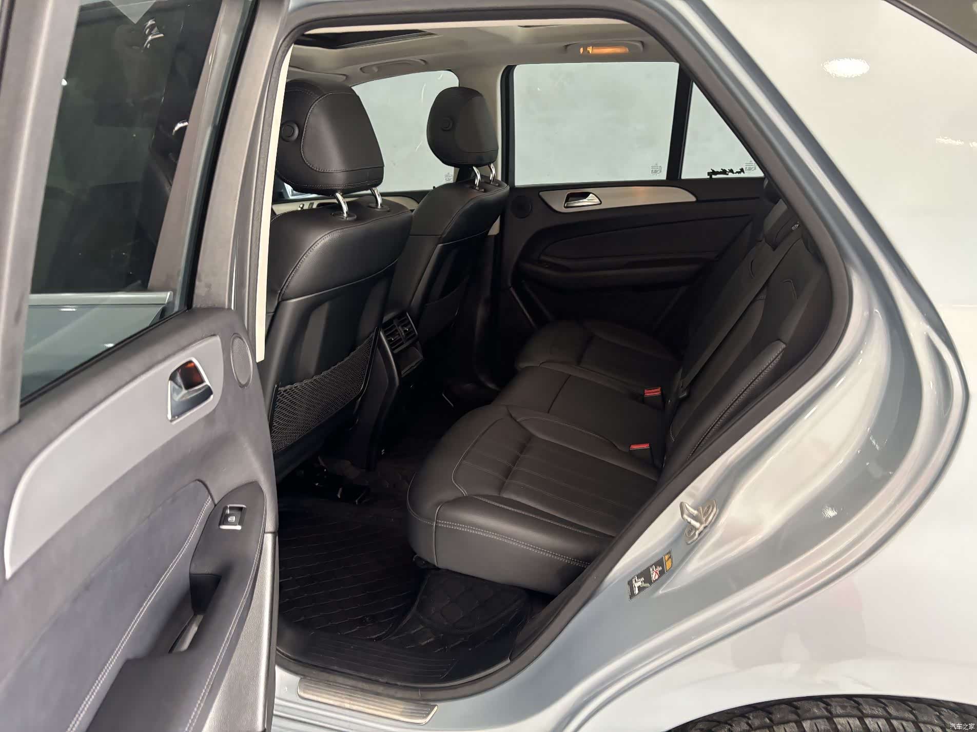Mercedes-Benz GLE, 2016 21