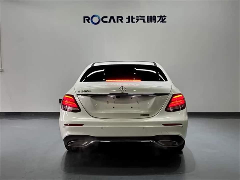 Mercedes-Benz E-class Mercedes-Benz E-class