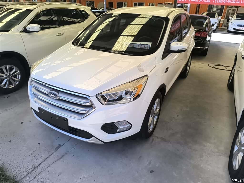 Ford Kuga, 2017 1