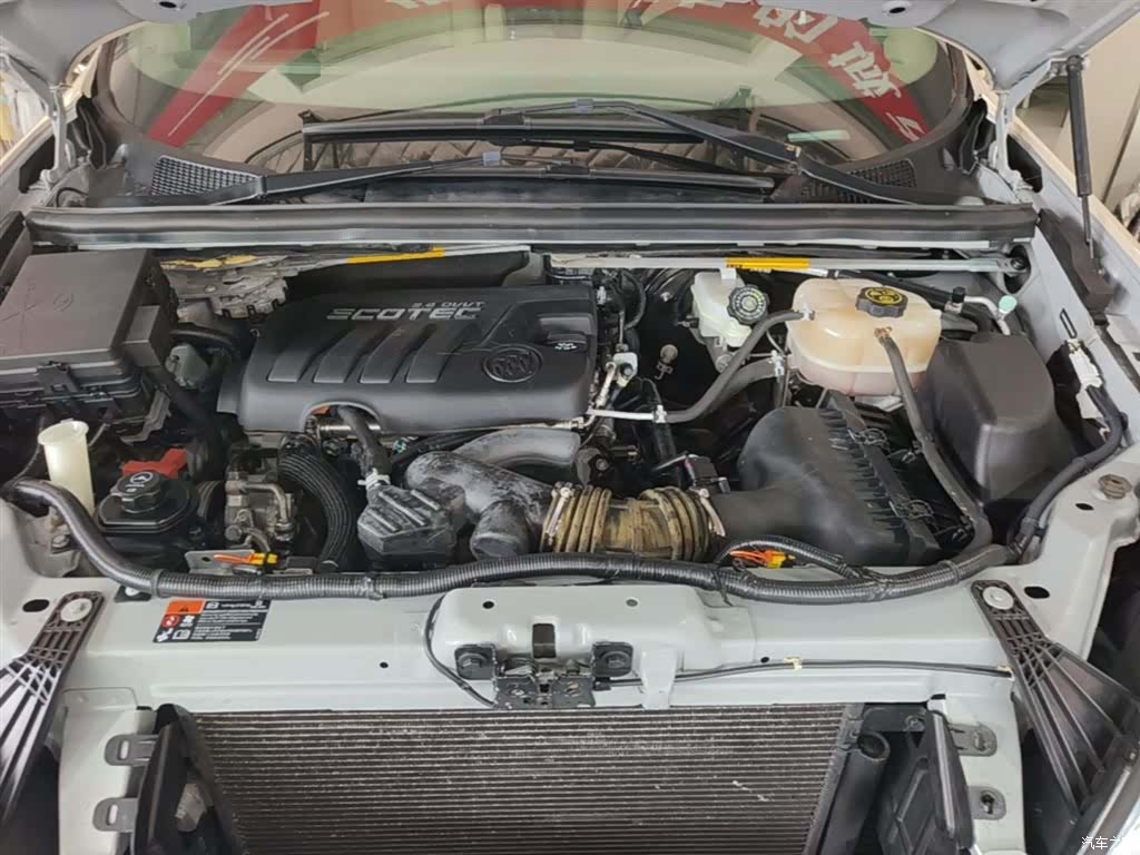 Buick GL8, 2014 20