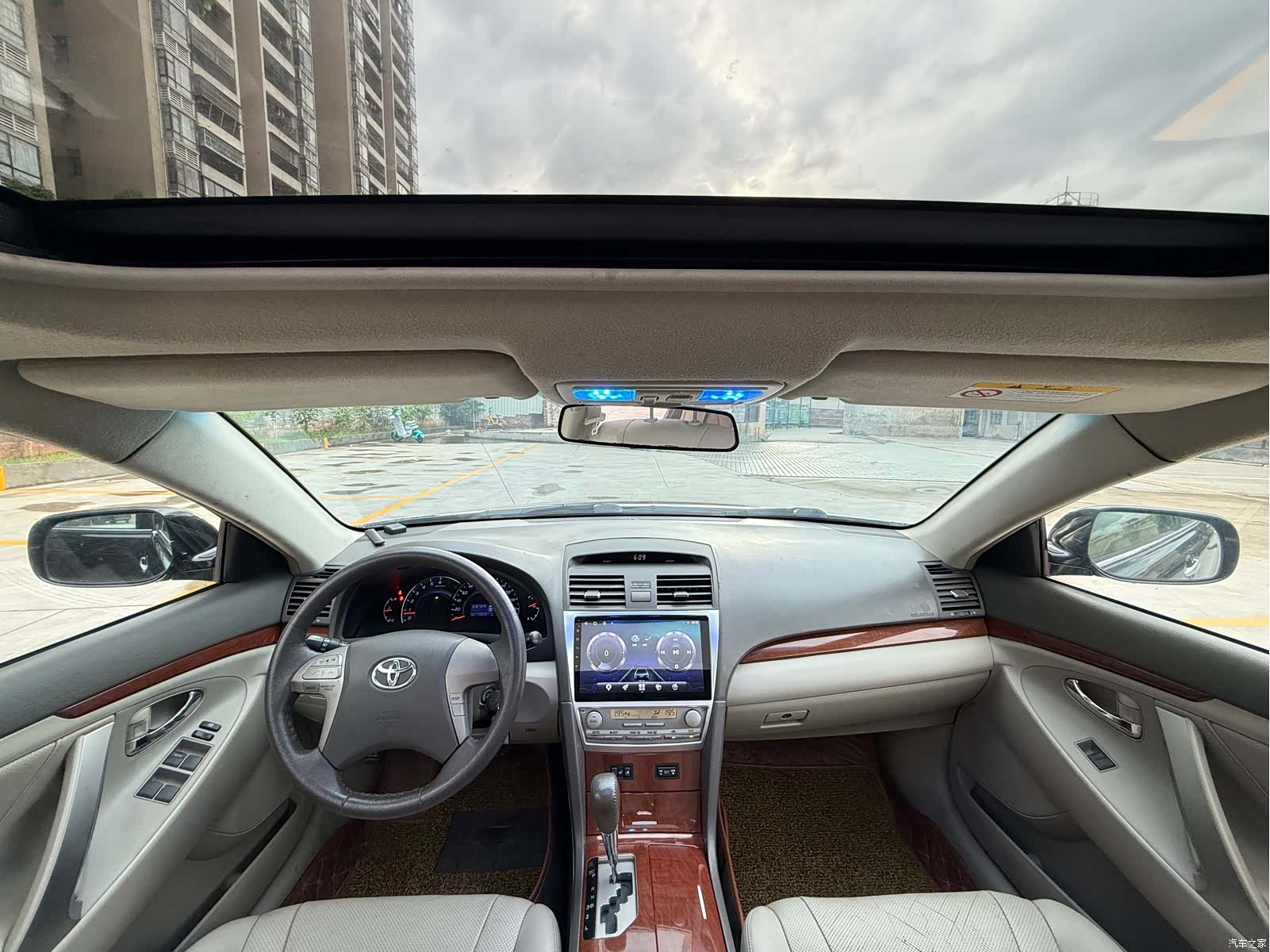 Toyota Camry, 2015 7