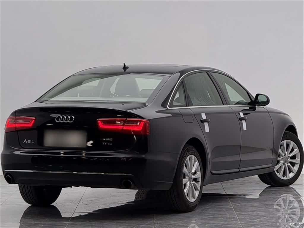 Audi A6L, 2015 все фото