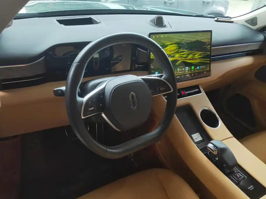 HarmonyOS Ask the world M5