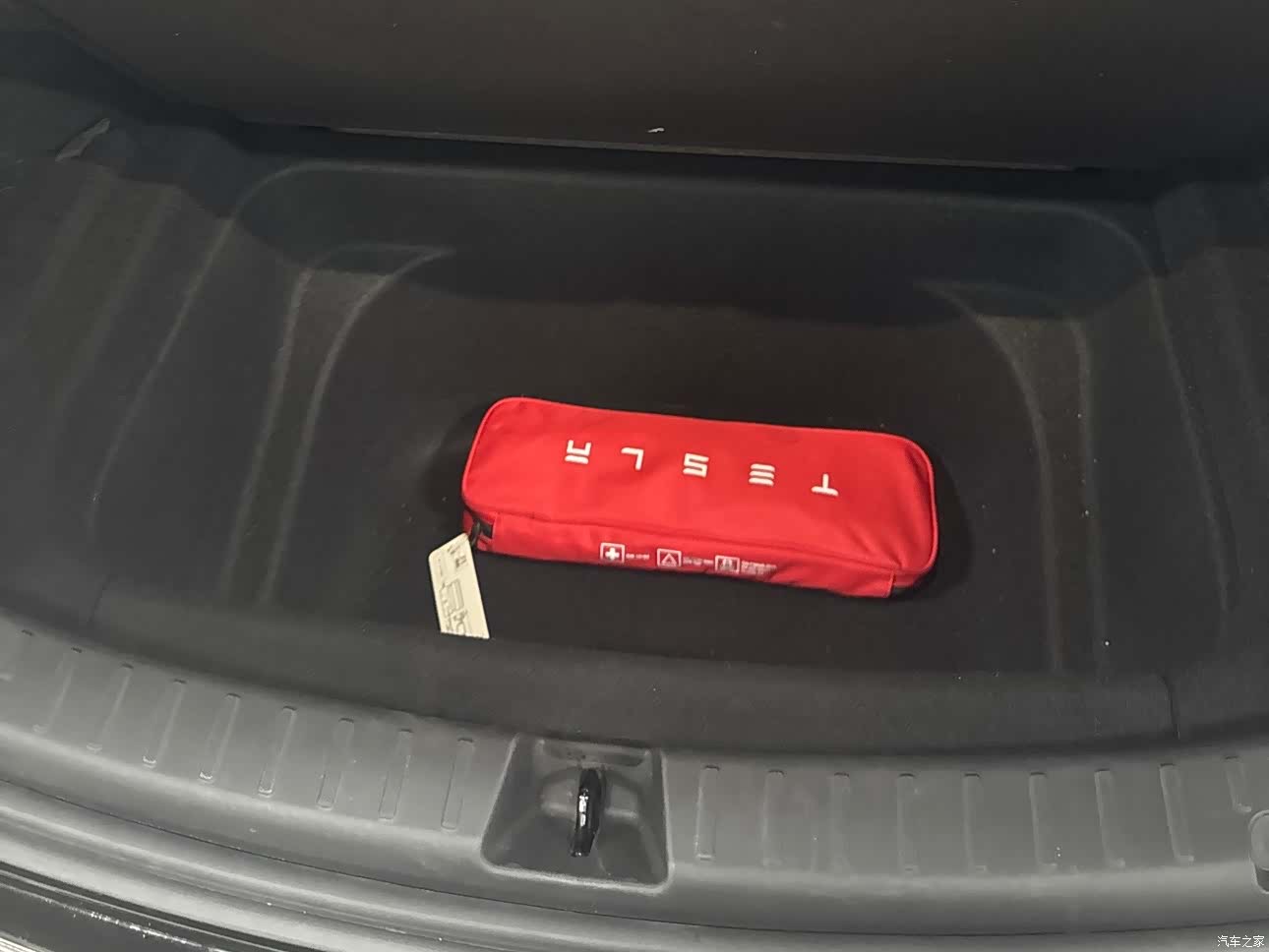 Tesla Model Y, 2021 15