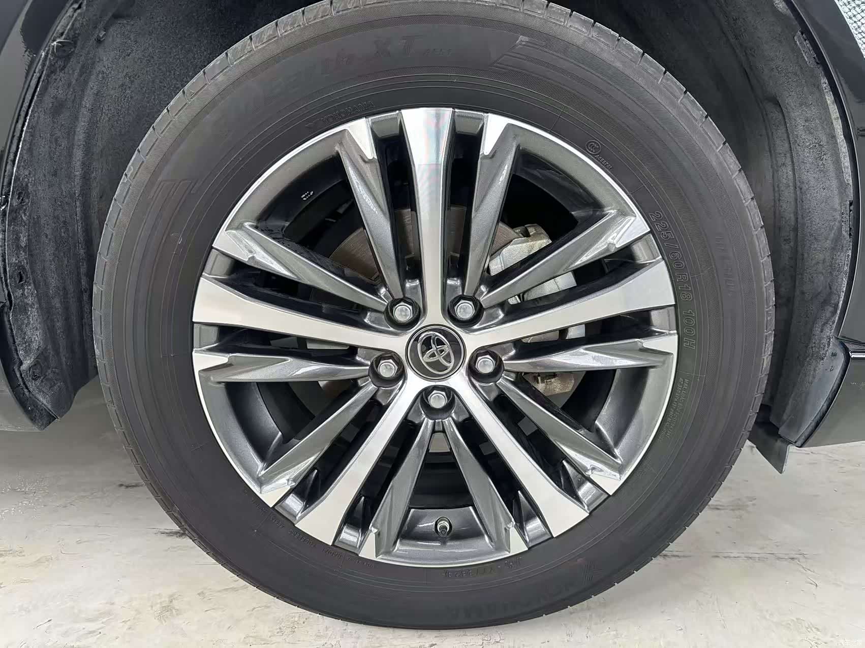 Toyota Venza, 2023 15