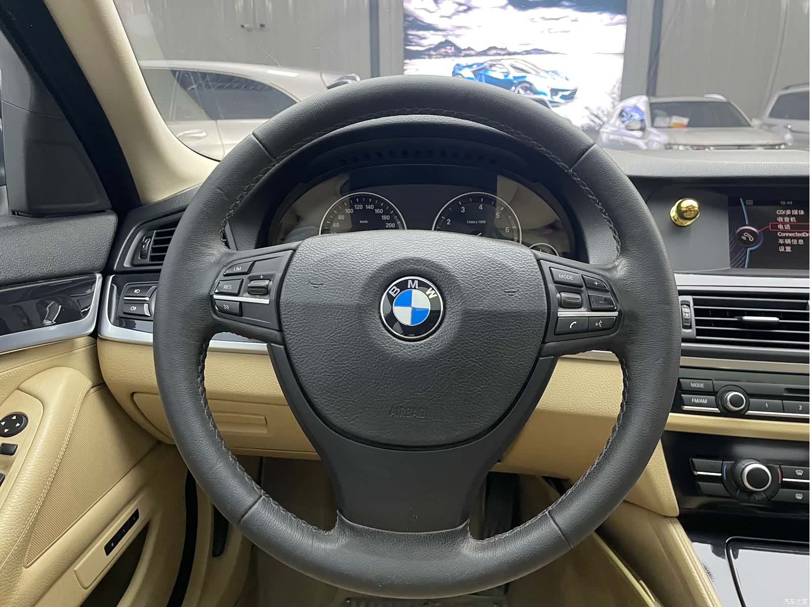 BMW 5 Series, 2013 13