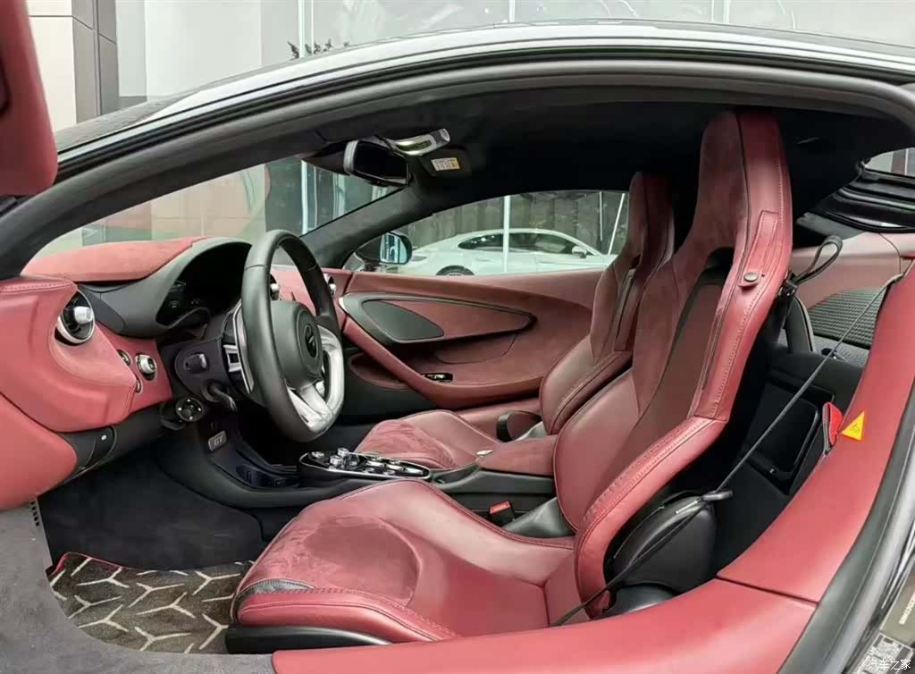 McLaren GT, 2023 6