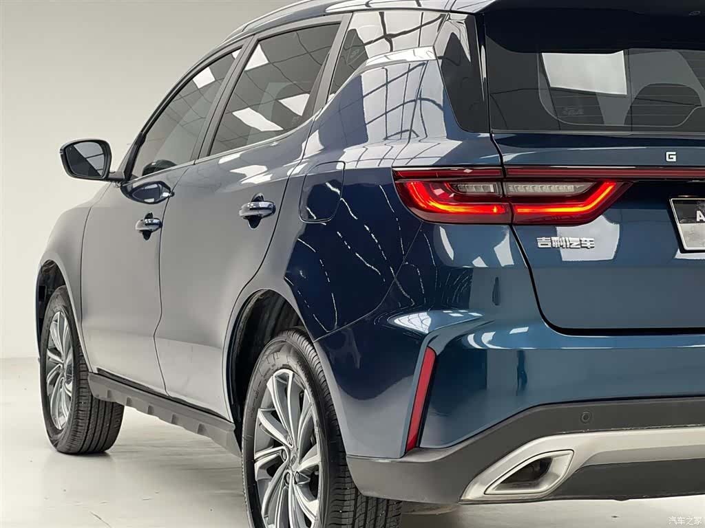 Geely X6, 2022 19