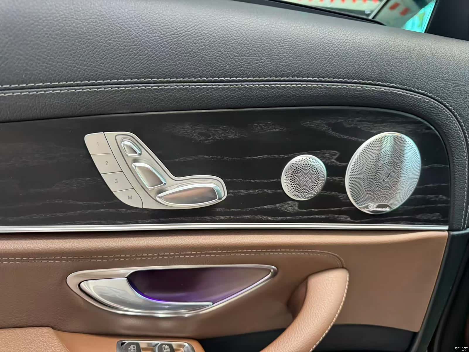 Mercedes-Benz E-Class, 2019 11