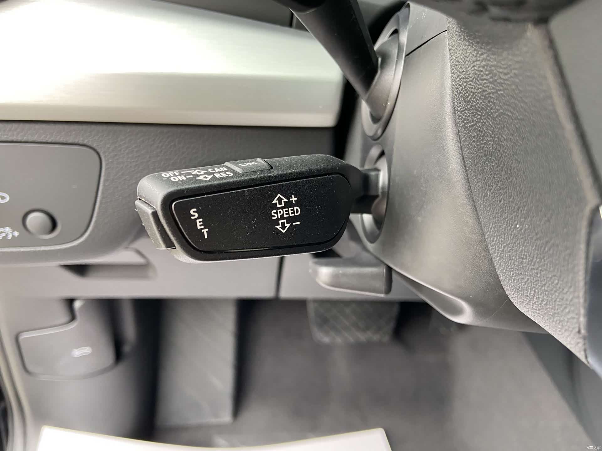 Audi Q5L, 2019 16
