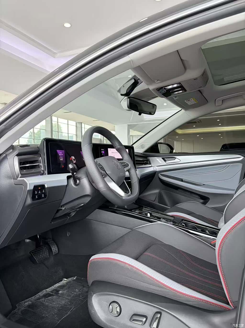 Volkswagen Lamando, 2024 13