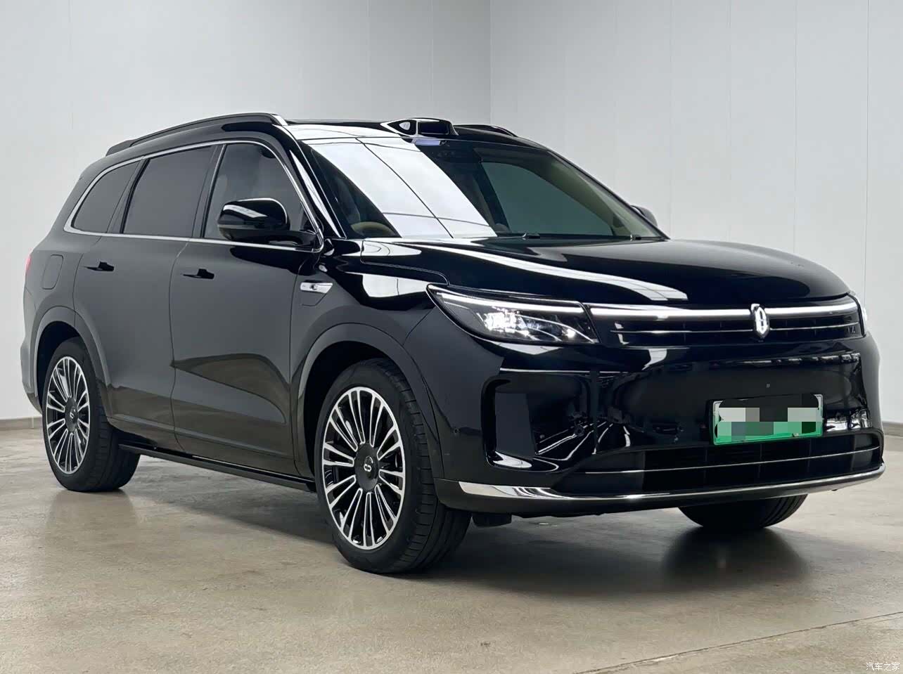 AITO M7, 2024 3
