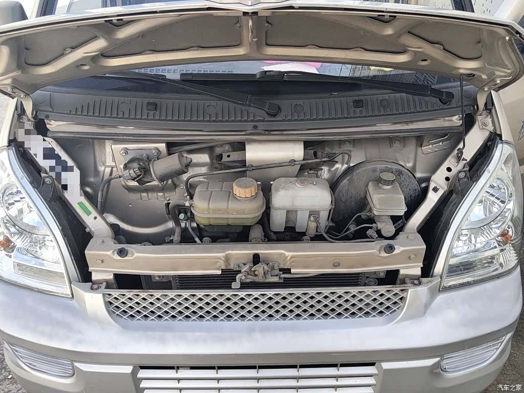 Wuling L3C, 2022 11