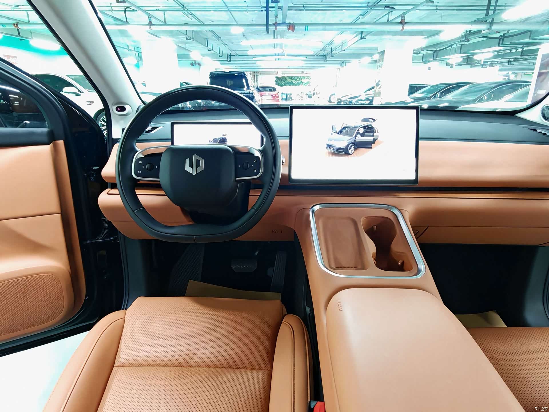 Leapmotor C16, 2025 11