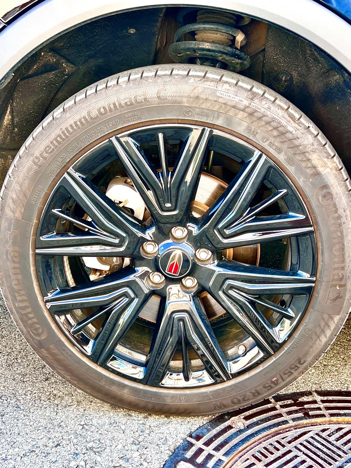 Hongqi HS5, 2025 7