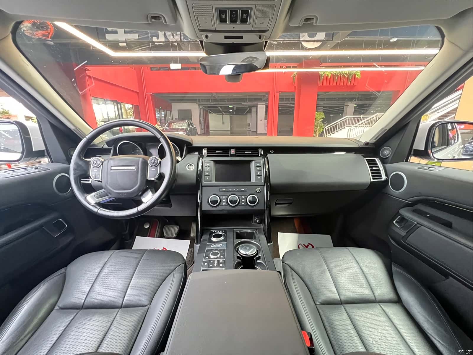 Land Rover Discovery, 2018 12