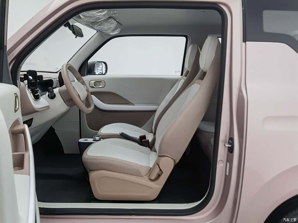 Geely Panda, 2026 10