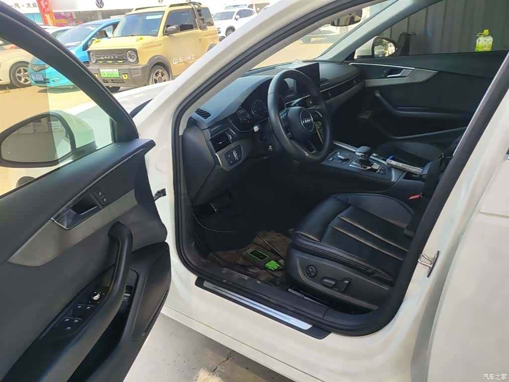 Audi A4L, 2019 16
