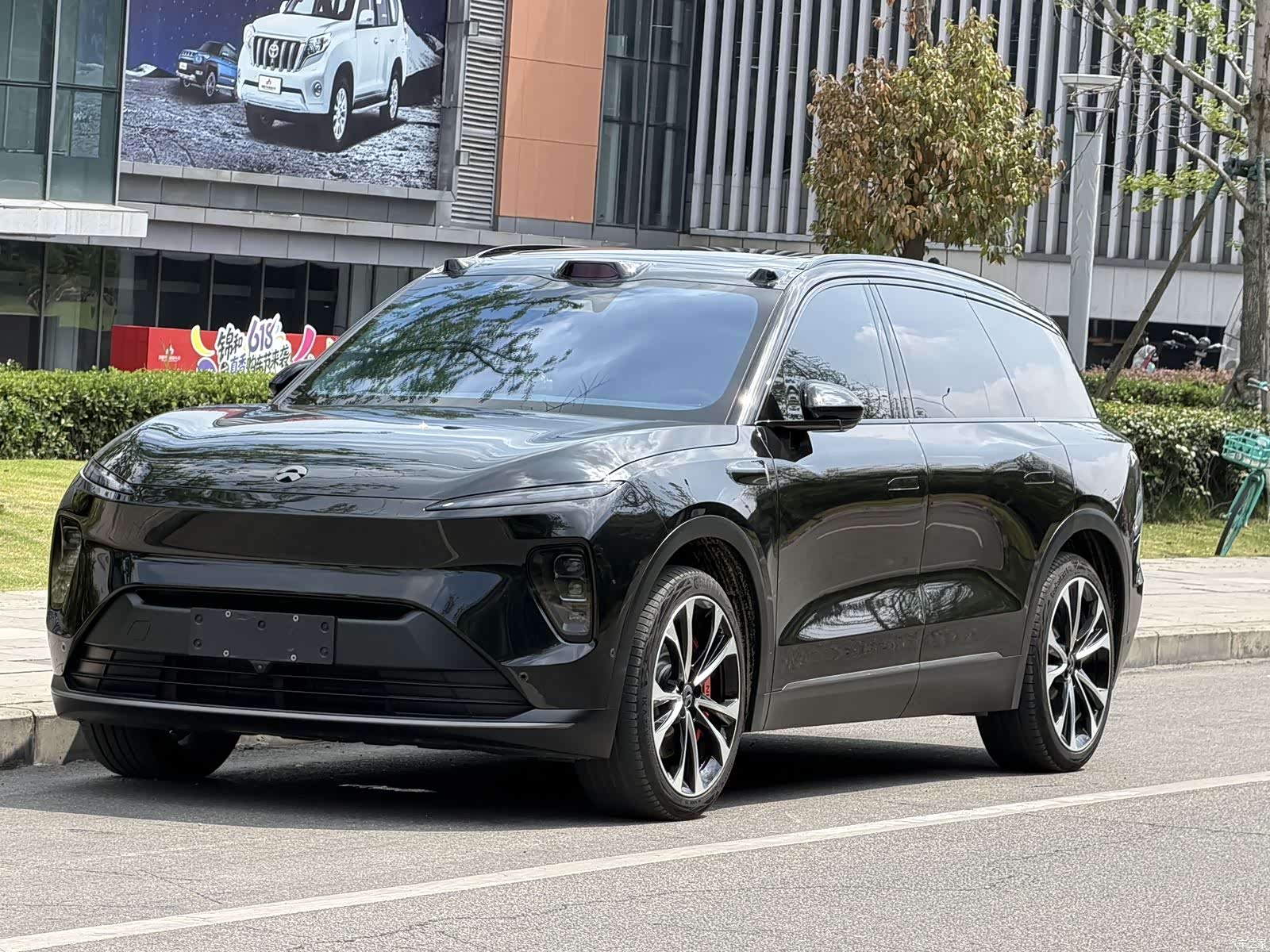 NIO ES8, 2023 1