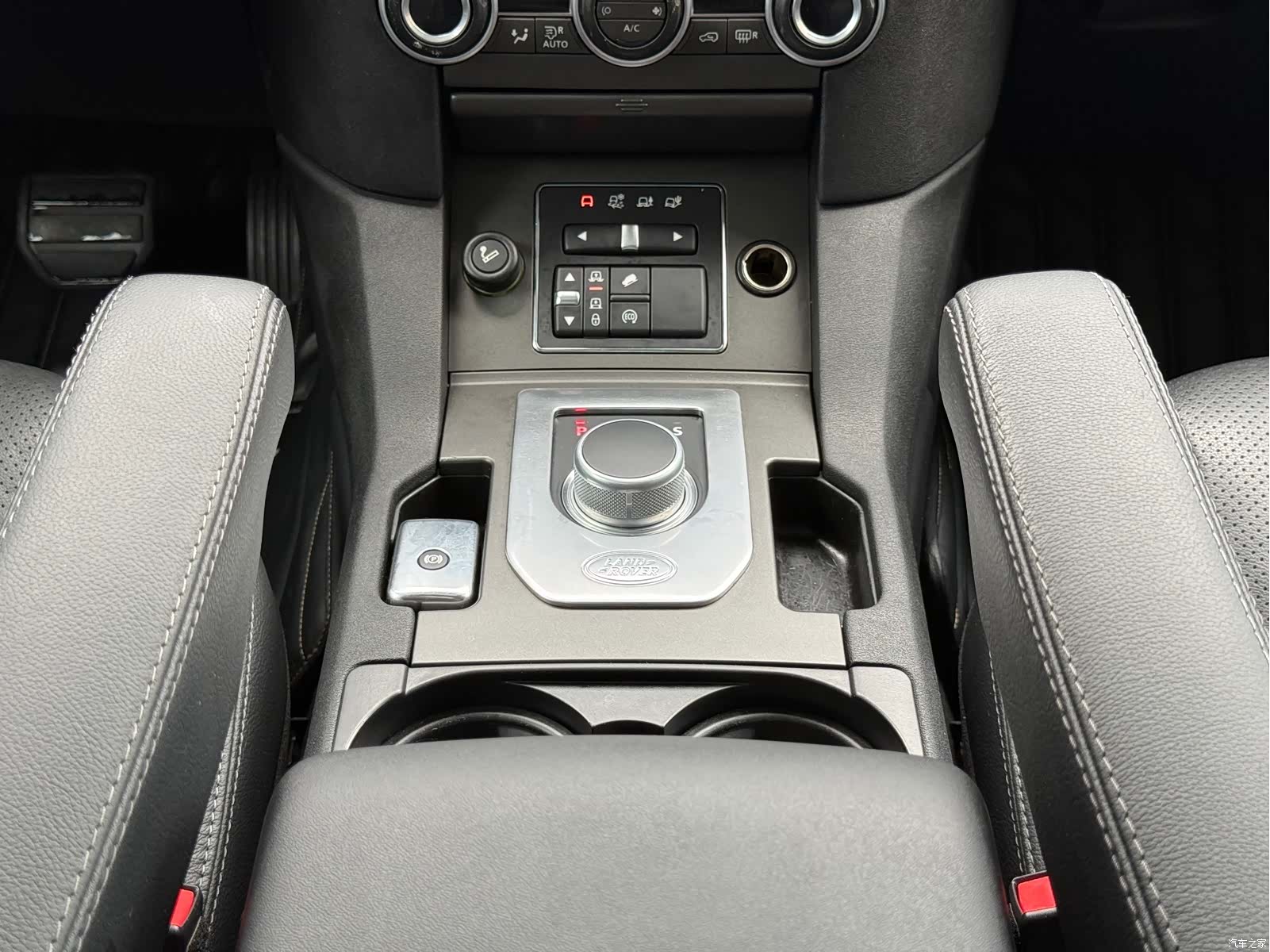 Land Rover Discovery, 2014 16