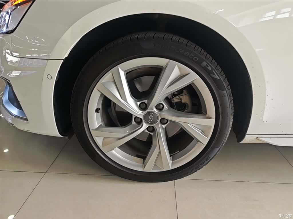 Audi A4L, 2021 23