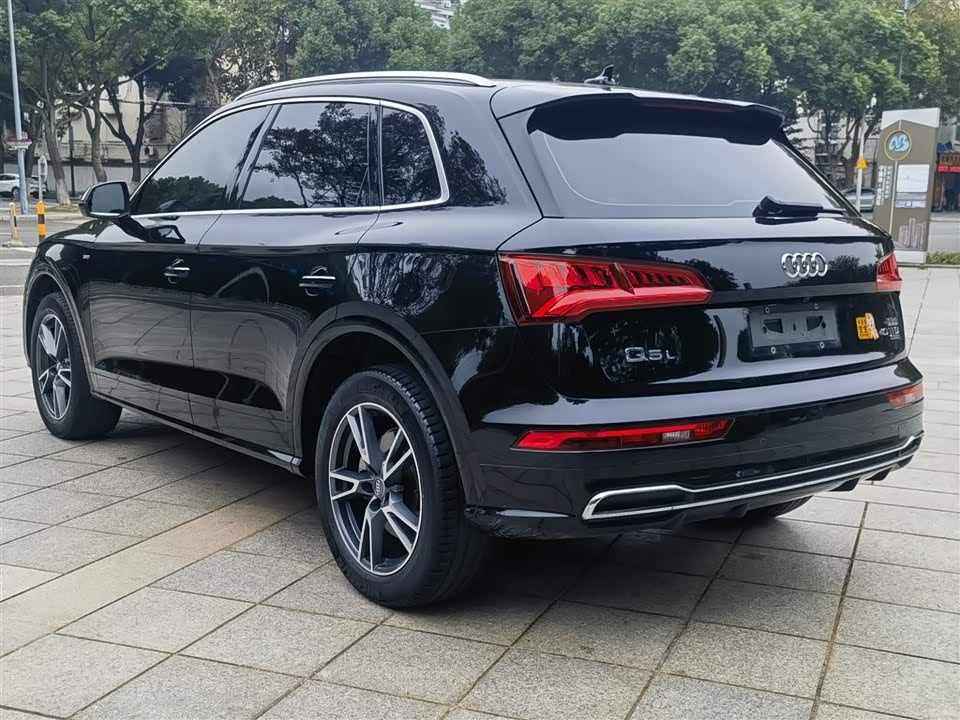 Audi Q5L