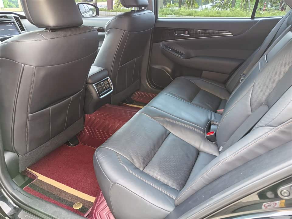 Toyota crown Toyota crown