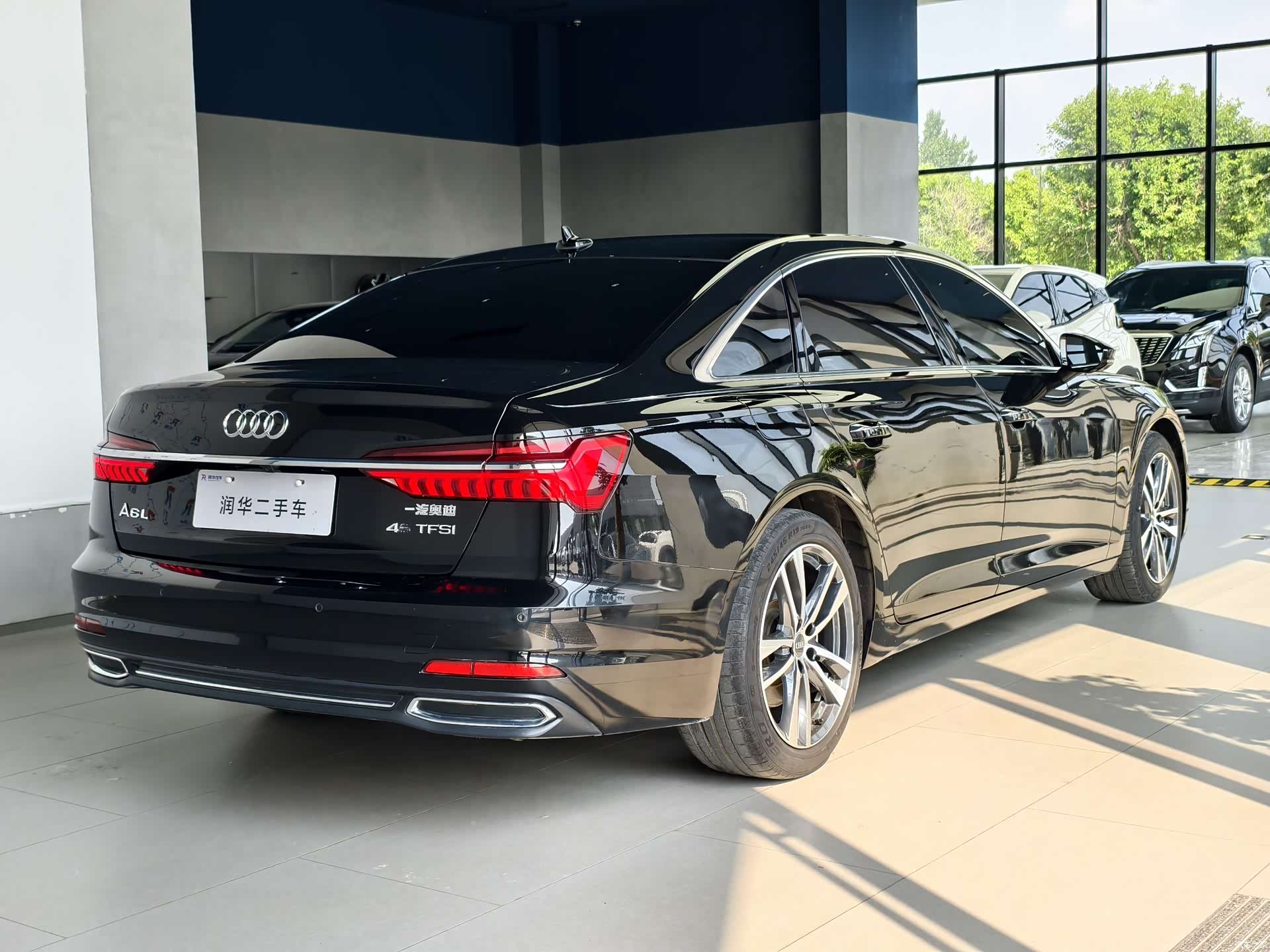 Audi A6L, 2021 все фото